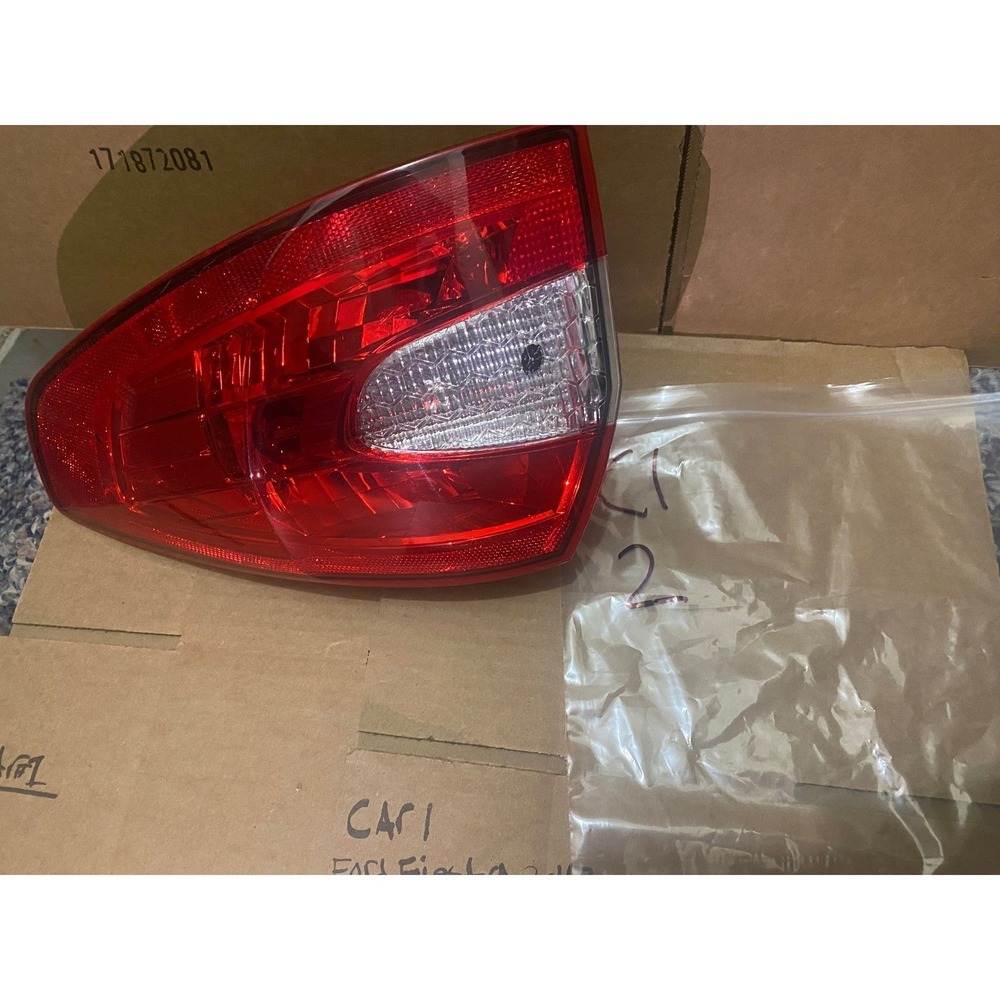 2011 Ford Fiesta Sedan Tail Light RIGHT Passenger Side Outer‎ Quarter Panel